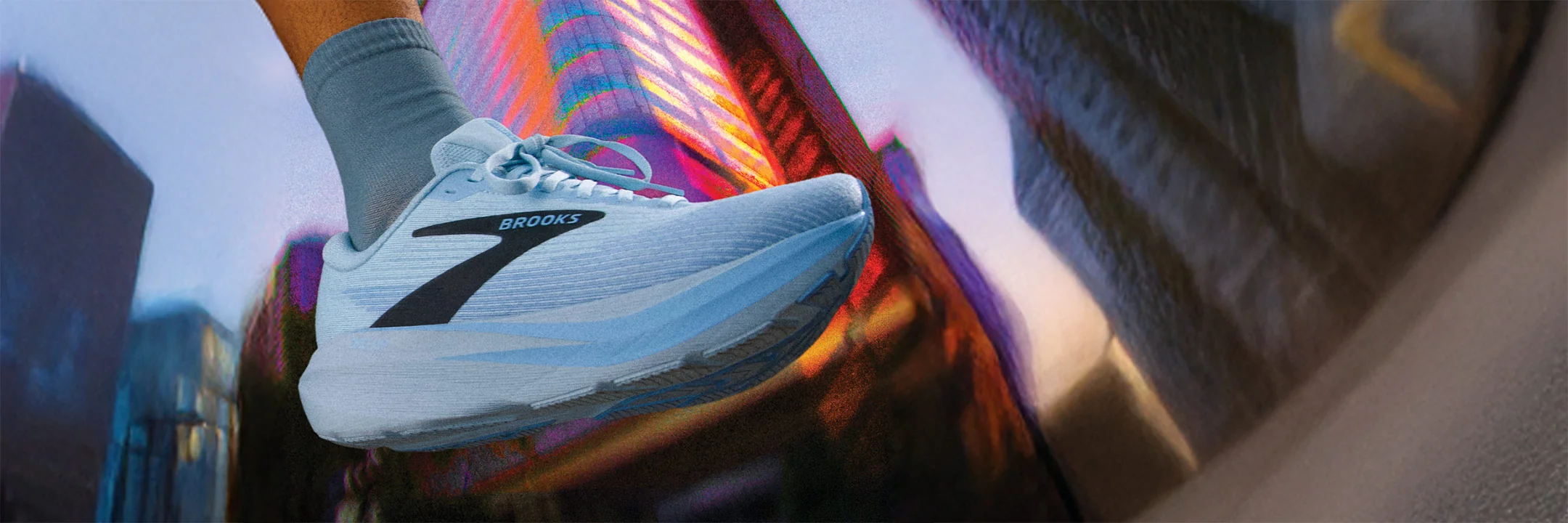 Running Shoes, Tennis & Pickleball Gear - Holabird Sports